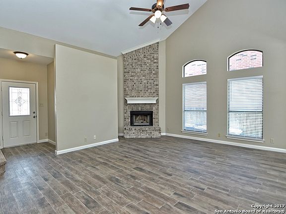 5th image of 13114 Greensview Ln