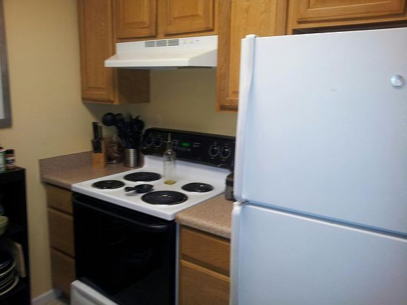 5th image of 321 Texas Ave APT A