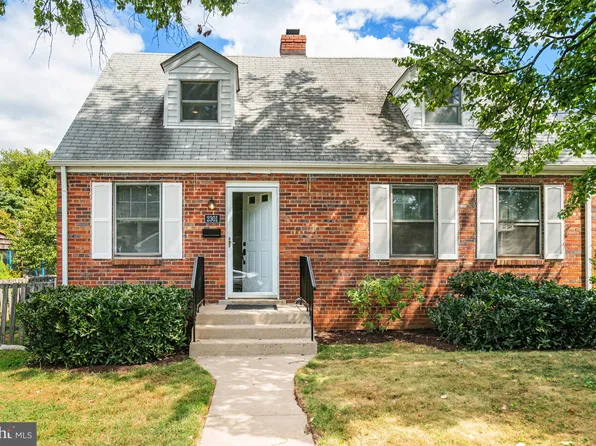2301 N Edison St, Arlington, VA 22207