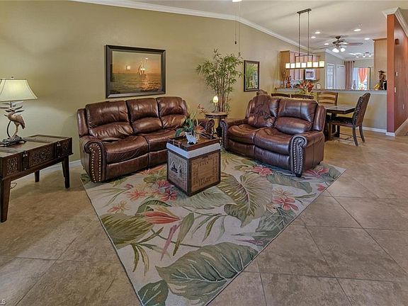5th image of 9832 Venezia Cir Unit 1022