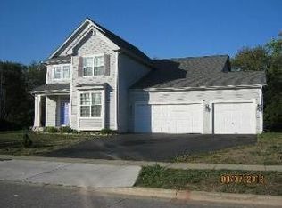 855 Oak Ridge Blvd, Elgin, IL 60120