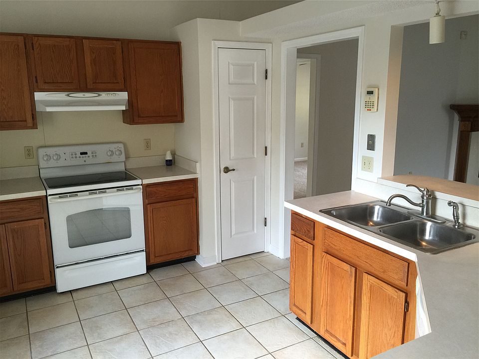1st image of 1038 Dorwinion Dr