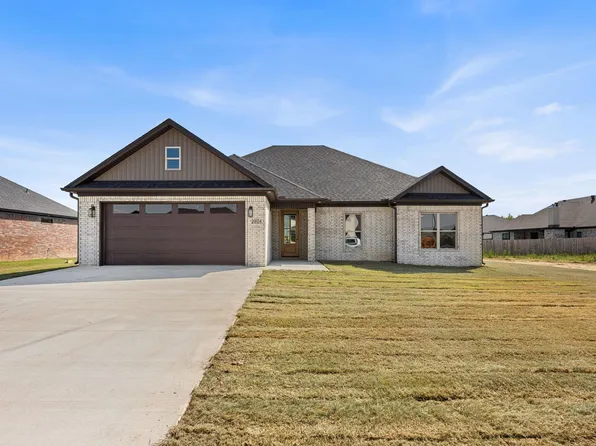 2324 Lakewood Cir, Cabot, AR 72023