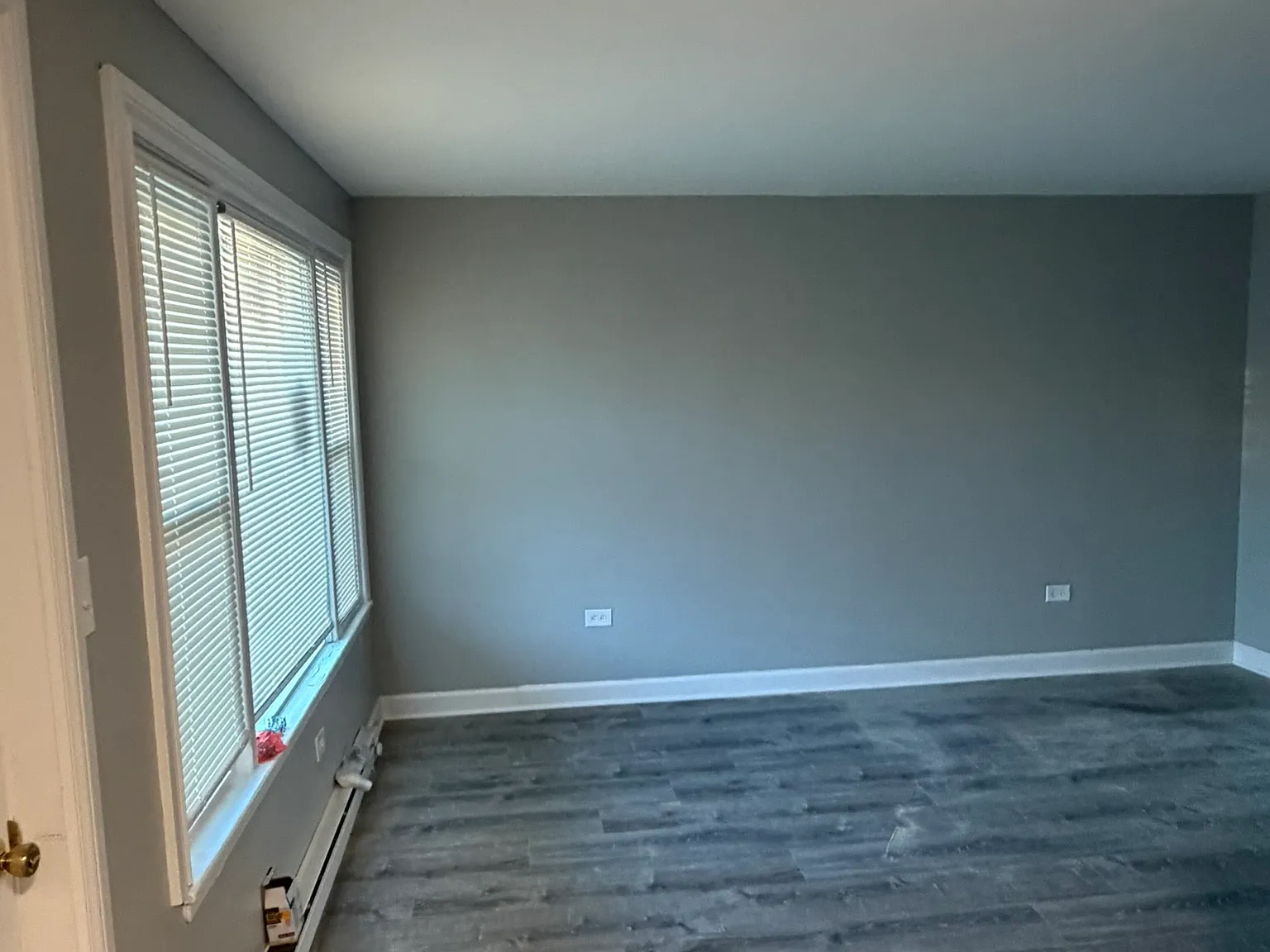 1 bed, 700 sqft, $1,200 — Photo 3