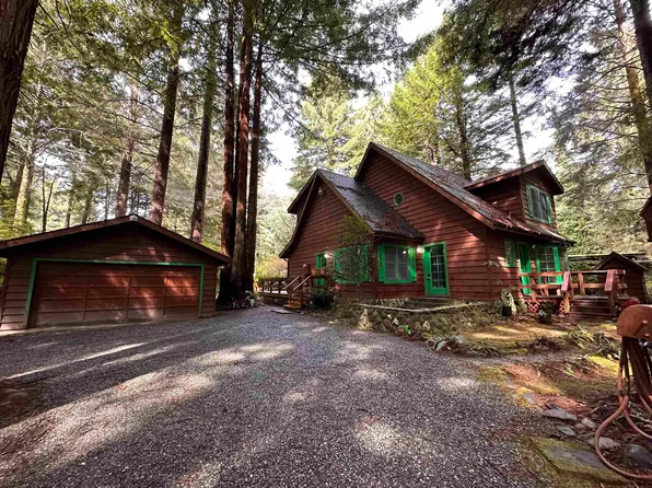 1851 Dundas Rd, Crescent City, CA 95531