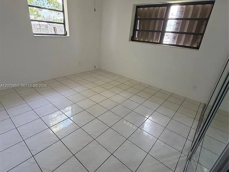 4175 SW 87th Ave — Photo 9