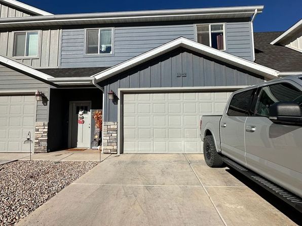 1580 S Topaz Dr