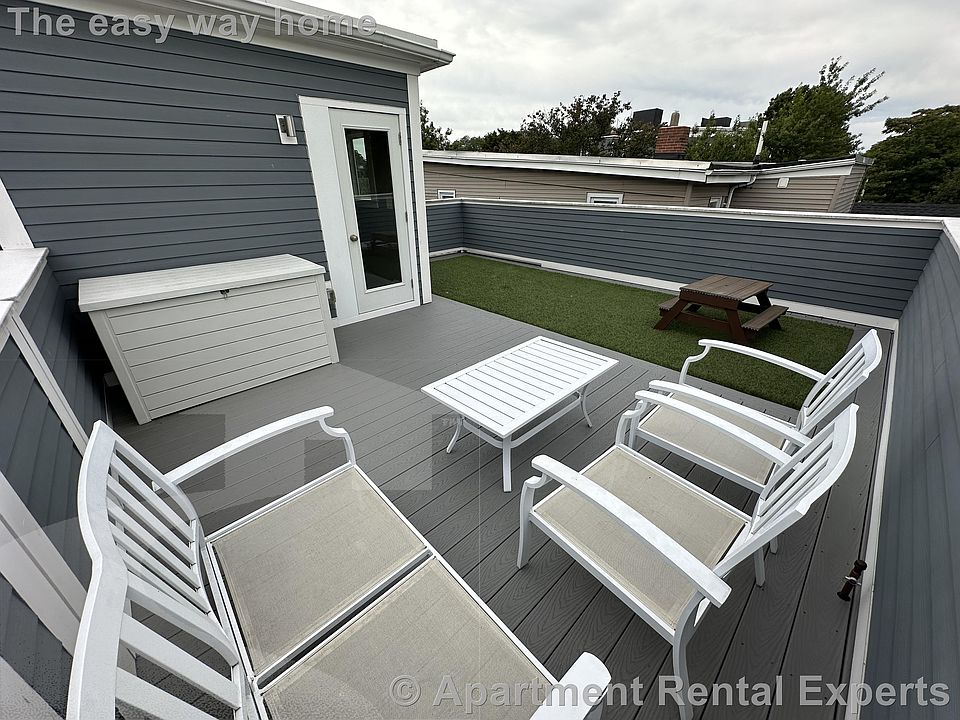 2nd image of 315 Windsor St #2A