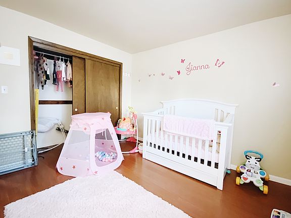 3rd image of 10233 W Grant St #10233