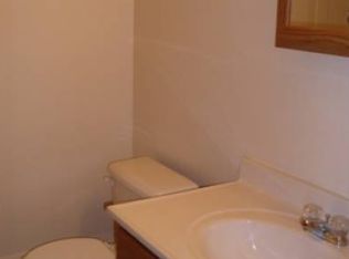 65 Carter Ave APT 18, Pawtucket, RI 02861