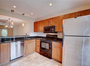 28 Newberry Ln #28, Glastonbury, CT 06033