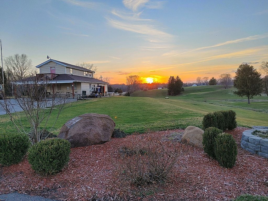 184 Coonpath Rd NE, Lancaster, OH 43130 Zillow