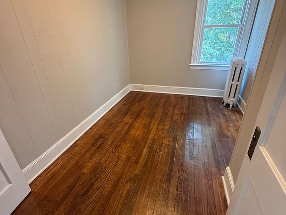 4th image of 686 Washington Ave #3A