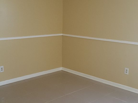 4th image of 8520 Windypine Ln