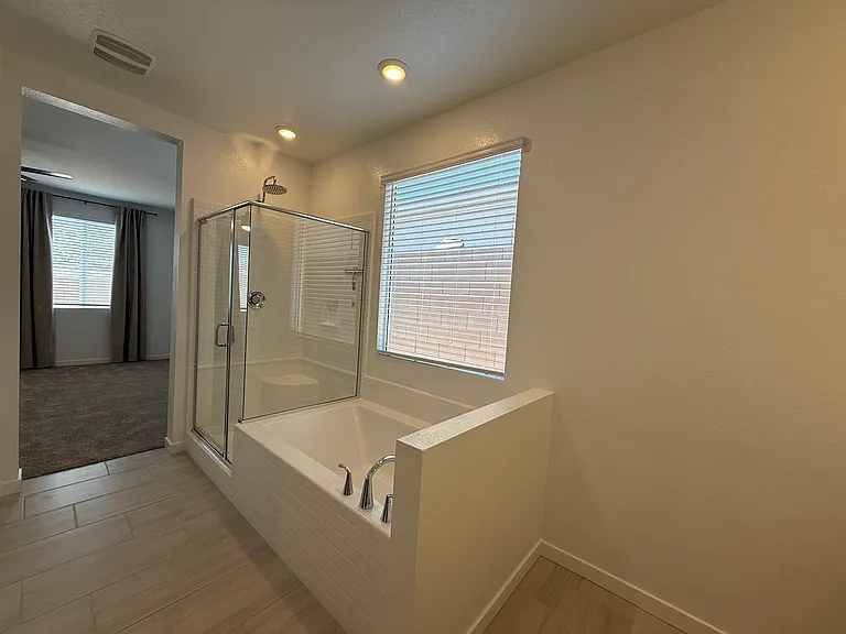 4185 Paragon Crest Ct — Photo 19