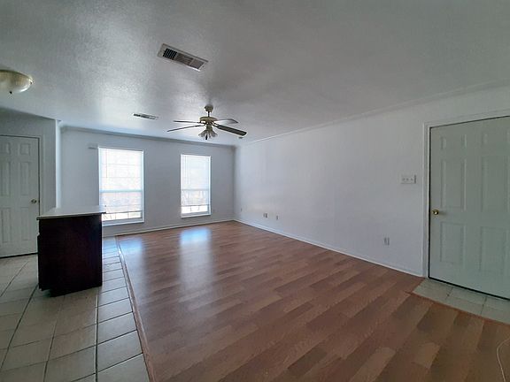 5th image of 4542 Otterbury Dr #D
