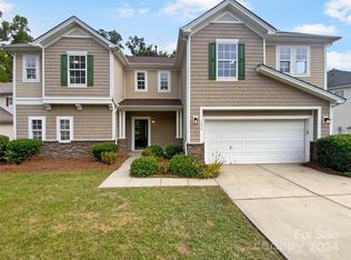 4608 Brookwood Rd, Charlotte, NC 28215