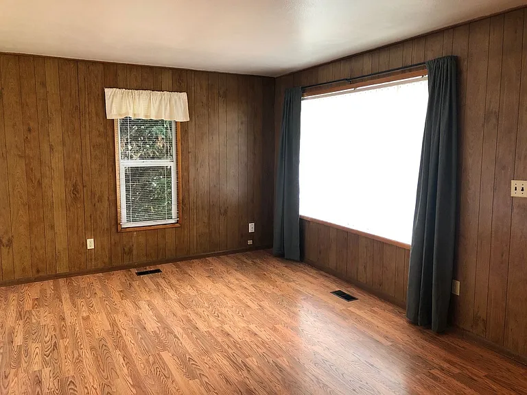 15796 SW Willamette St — Photo 7