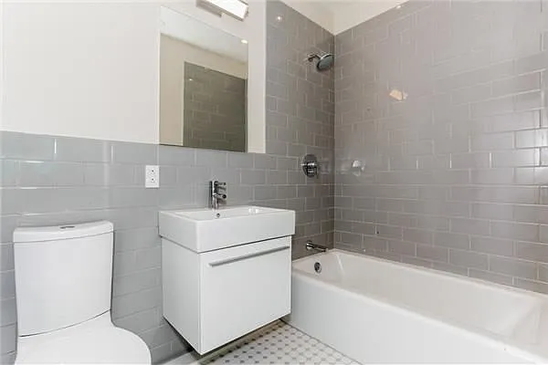 Rented by Avenue Sotheby's International Realty | media 18