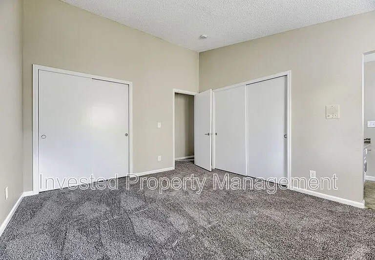 18955 E 45th Ave — Photo 11