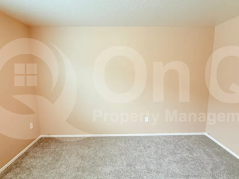 6022 N Florence Ave — Photo 7