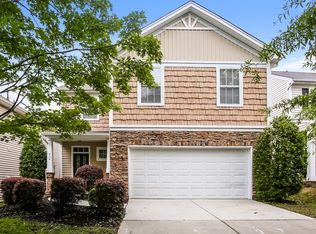 934 Old Forester Ln, Charlotte, NC 28214