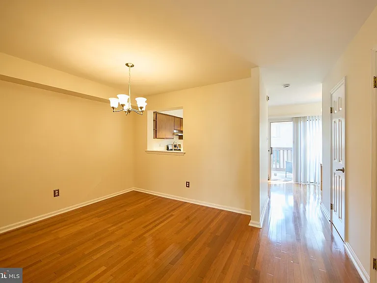 1803 Stoneham Dr #1803 — Photo 5