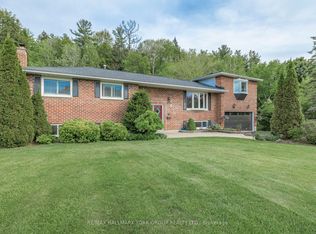 14 Anchor Ct, East Gwillimbury, ON L9N 1G1