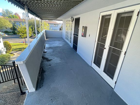 2nd image of 821 La Cadena Ave #821