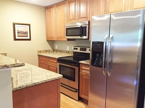 Apple Ridge — Photo 1
