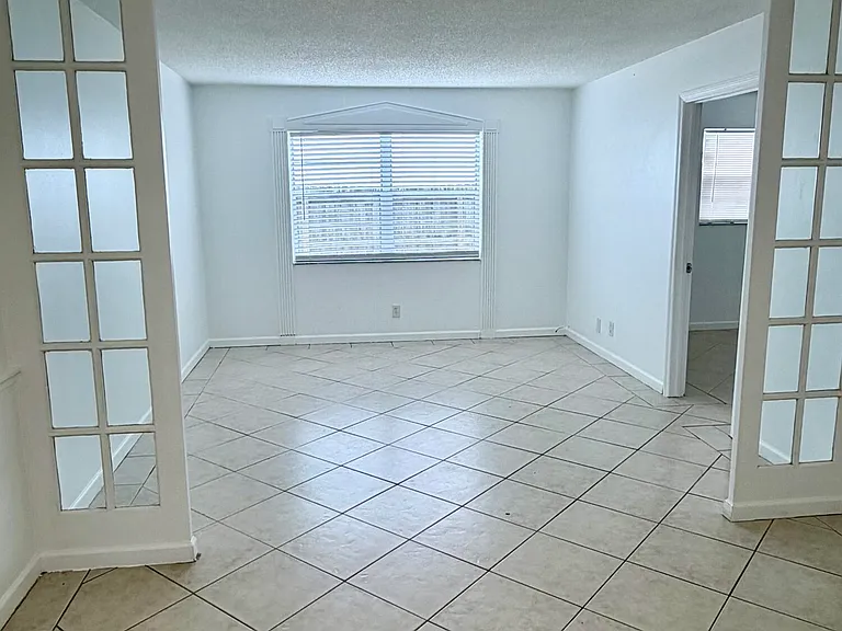 510 24th Ave N #401 — Photo 7
