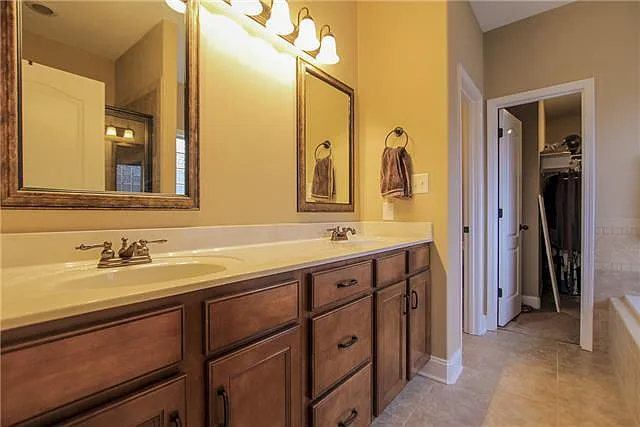 141 Summer Terrace Ln — Photo 11