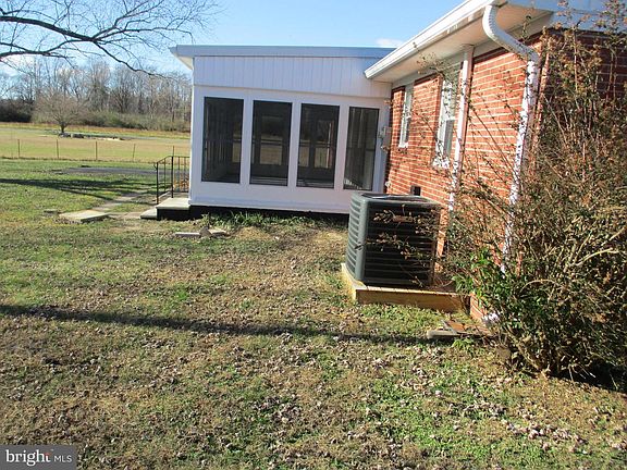 5th image of 22403 Marsh Creek Rd