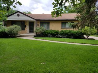 4422 Wilson Ave, Downers Grove, IL 60515