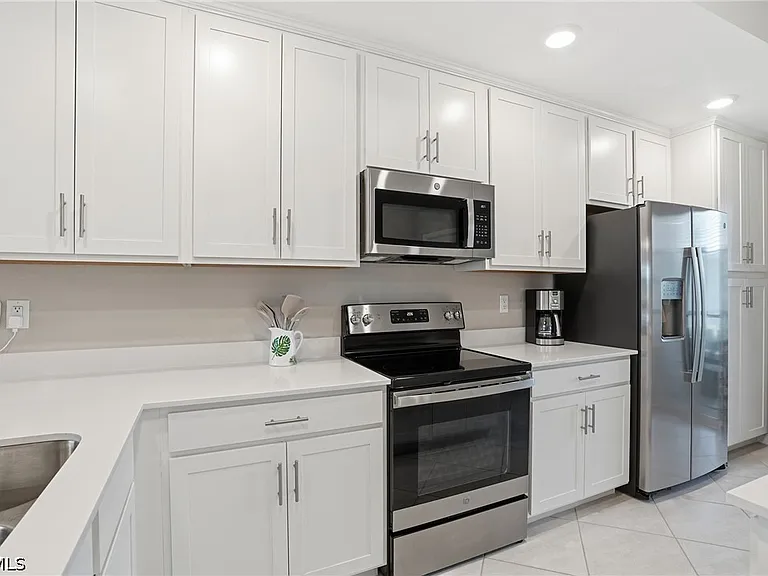 14204 Heritage Landing Blvd #712 — Photo 15