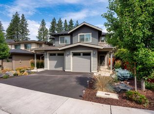 20142 Flowing Water Way #2, Bend, OR 97702
