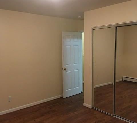 3rd image of 416 Ventura Ct