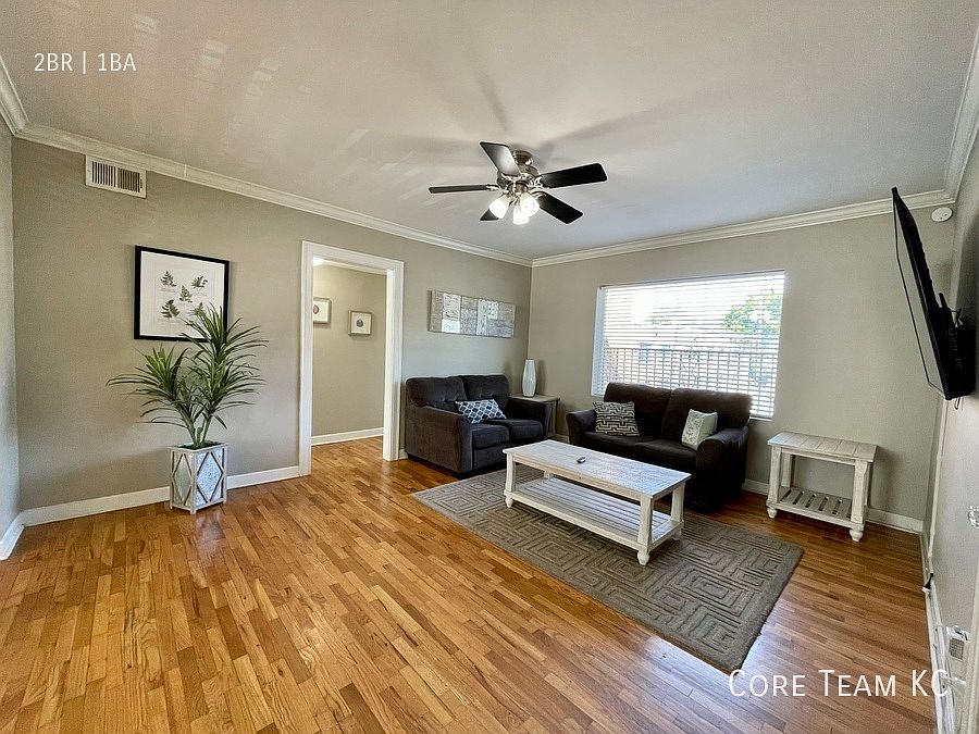1st image of 1107 W 45th St APT 3