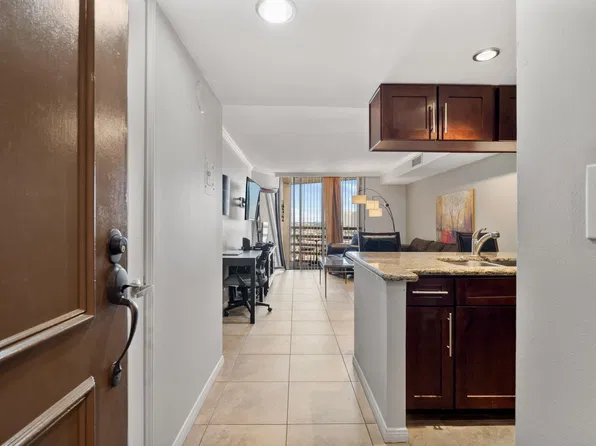 3525 Sage Rd APT 1412, Houston, TX 77056