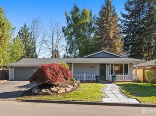 8827 NE 137th Pl, Kirkland, WA