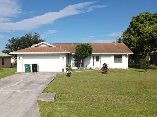2282 SE Mcmaster Street, Port St Lucie, FL 34952