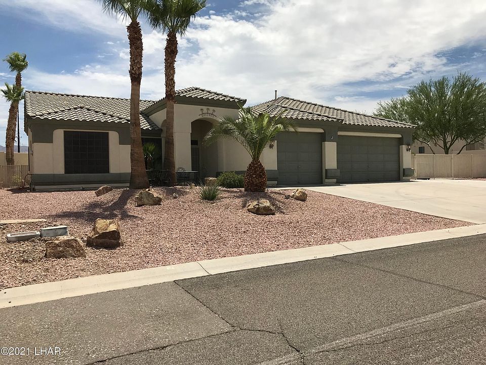 1st image of 2461 Dawn Dr