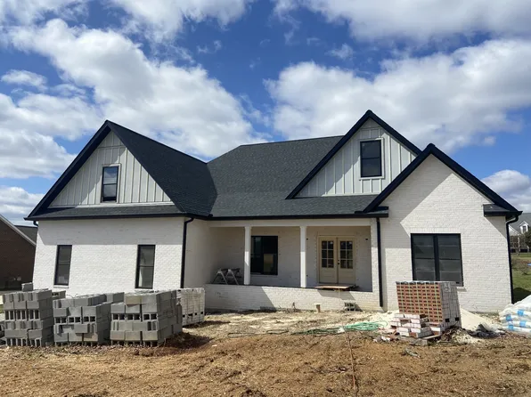 2052 Foster Cir, Cookeville, TN 38501