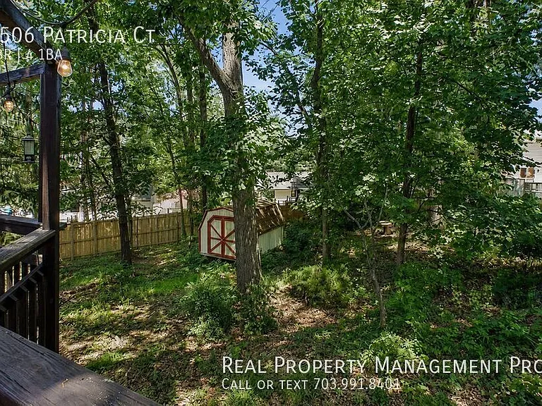 2506 Patricia Ct — Photo 38