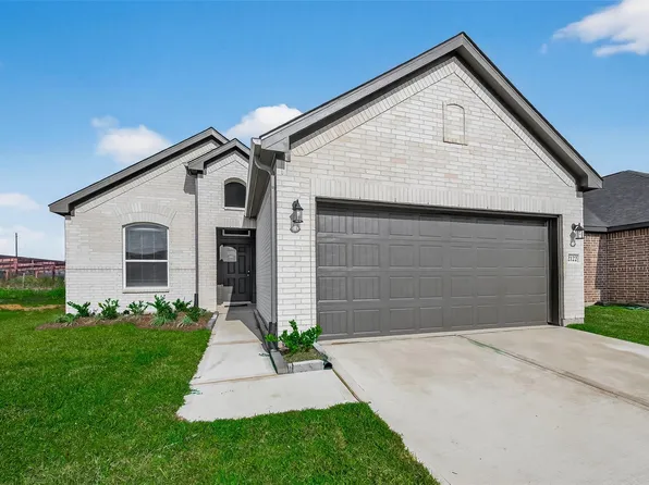 2122 Rosillo Brook Drive, Baytown, TX 77521