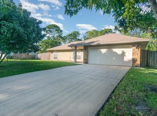 1223 Helliwell St NW, Palm Bay, FL 32907