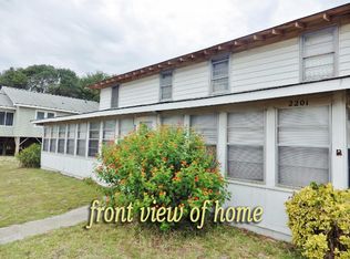 2201 Palmetto Blvd, Edisto Island, SC 29438