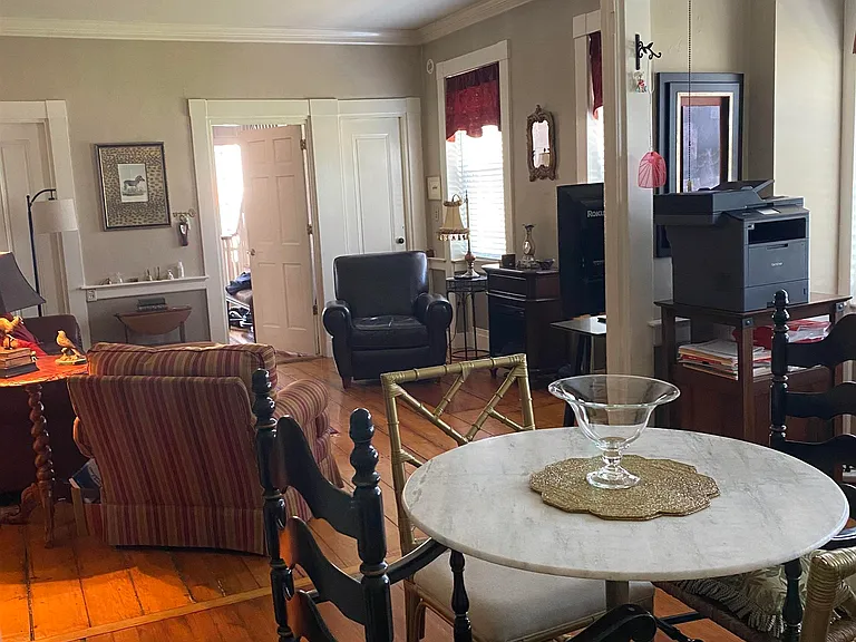 36 Happy Valley Rd — Photo 10