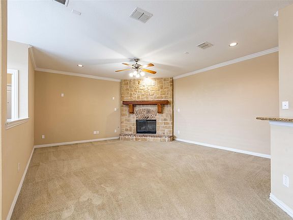 5th image of 7024 Dry Creek Dr