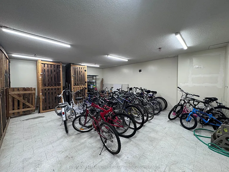 2400 Virginia Dr #510 — Photo 38